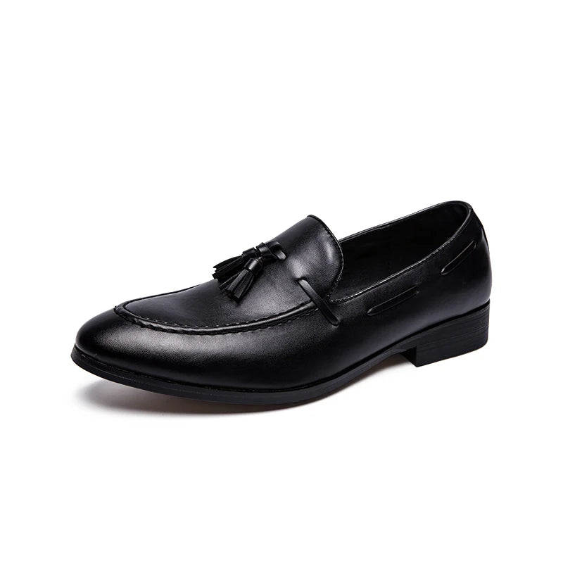 Men Loafers Shoes Spring Summer Soft Genuine Leather Sneakers Men Moccasins Shoes Breathable Slip on Driving Shoes