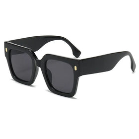 New Classic Big Frames Uv400 square Sunglasses Women Trend Shades Custom logo Wholesale Retro Beach Accessories