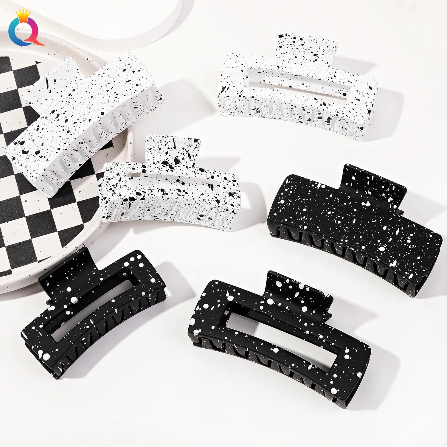QIYUE Dotted Black White Plastic Matte Hair Claw Clip Women's Hair Accessories