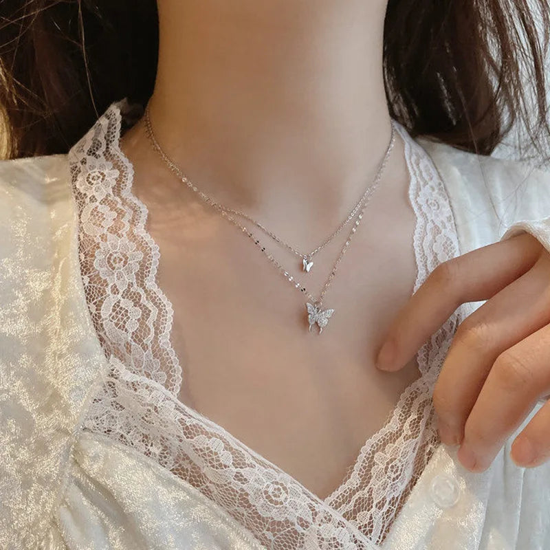 Ins Fashion Crystal Butterfly Pendant Charm Necklace Gold Plated Ladies Jewelry Double Layer Butterfly Necklace