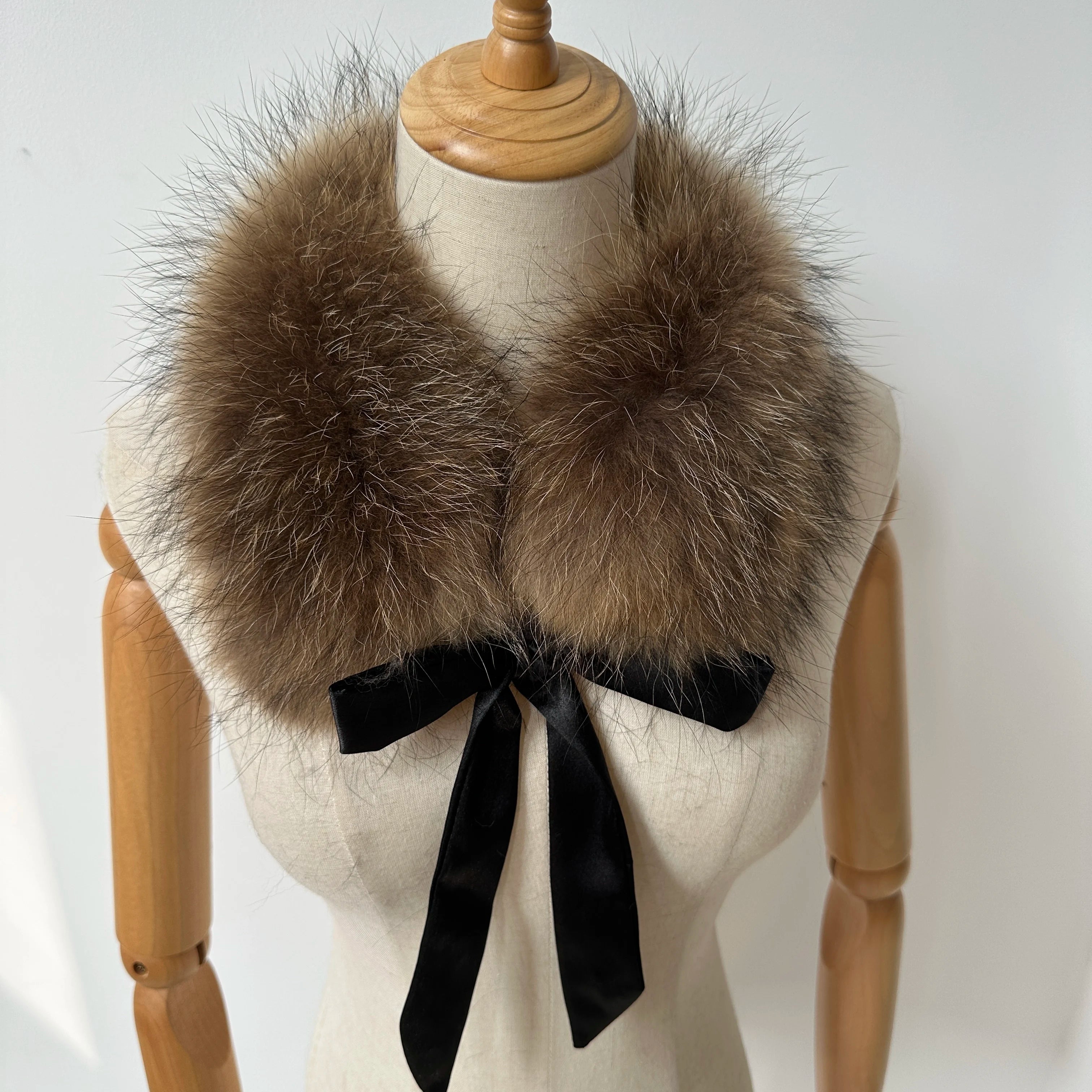 New Fashion Real Raccoon Fur Collar With Silk Ribbon Winter Fur Scarf for Kids and Women Silver Fox Fur Collar