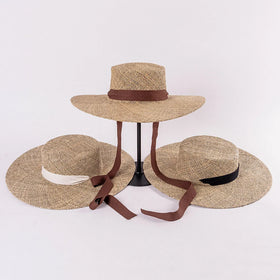 New Wholesale White and Black Ribbon Flat Boater Straw Hats Oversize Elegant Floppy Wide Brim Beach Hats for Women and Men