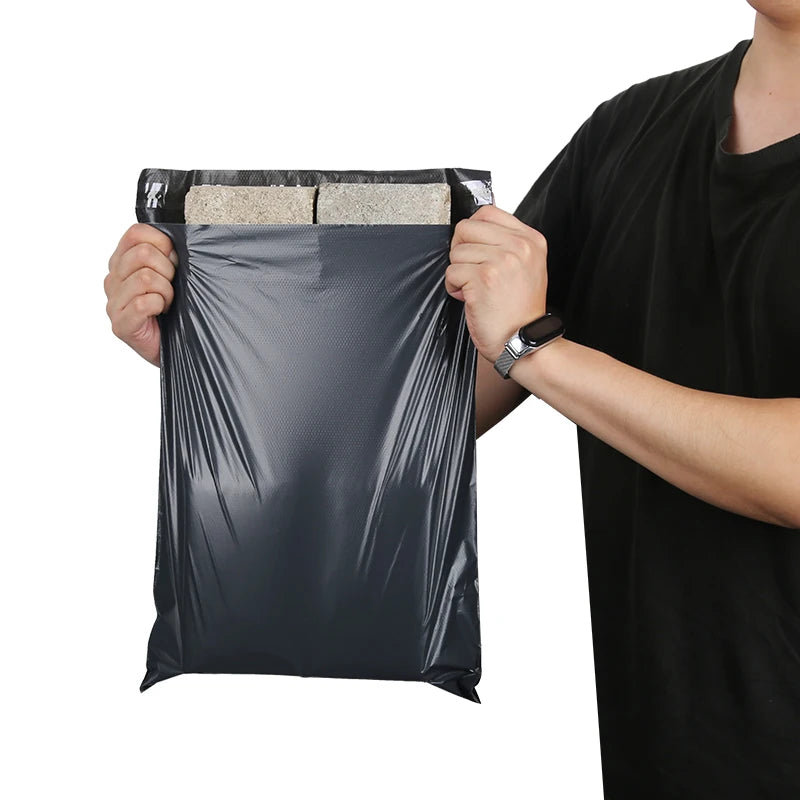 Good Quality Black Plastic Mailing Bags Poly Mail Packaging Bags Shipping Envelope Custom Logo Poly Bags for Clothes Packaging