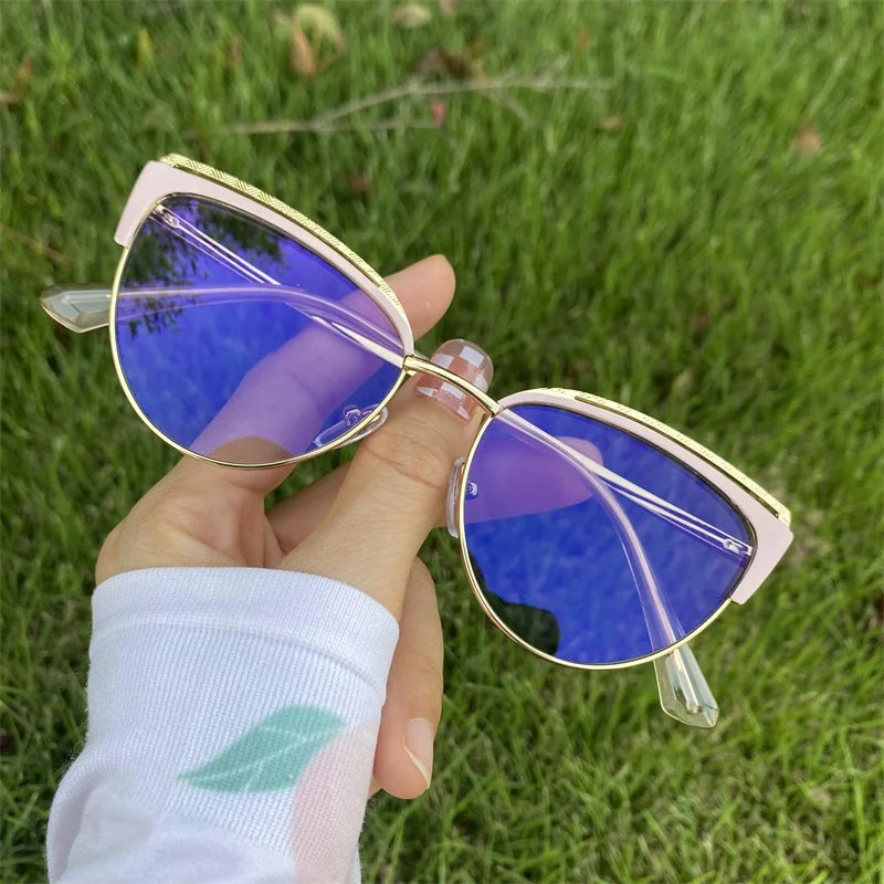 Photochromic Glasses Anti Blue Light Cat Eye Metal Photogray Anti Reflet Lunettes Photochromiques Eyeglasses Frames for Women MegaBDM