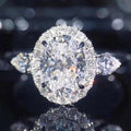 Huitan New Oval Gemstone Zircon Rings Girls Crystal Pure Diamond Lady Beautiful Wedding Rings Silver