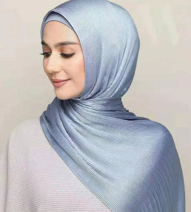 Sharut Custom Wholesale Muslim Women Hijabs Elegant Plain Graceful Solid Color Islamic Wrap Shawl Crinkle Satin Silk Hijab Scarf