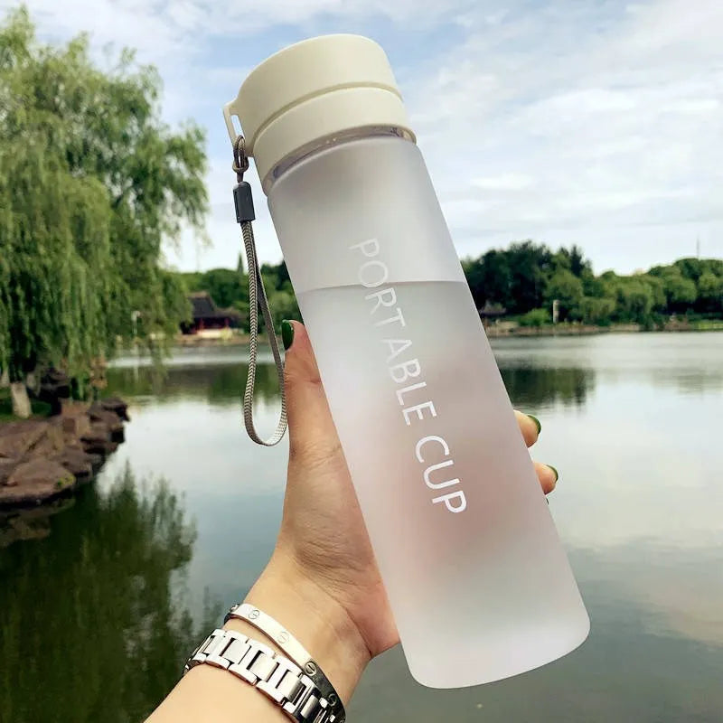 New Products Wholesale Promotion Gift for Student 600ml Plastic Drinking Bottle 800ml Outdoor Plastic Kids Water Bottle