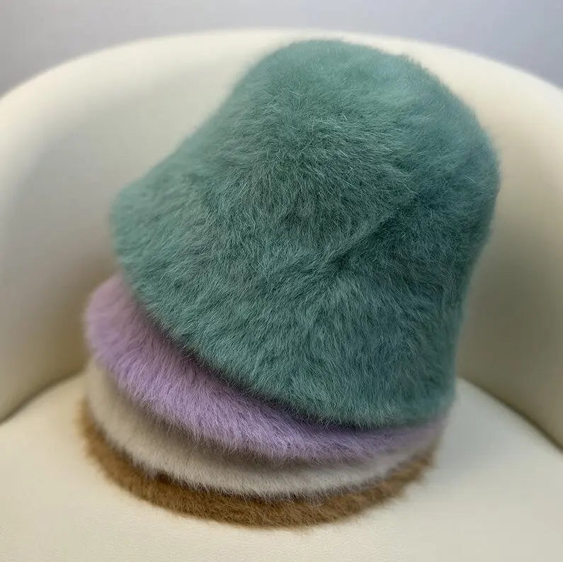 Unisex New Design Fashion Faux Fur Four Seasons Laminated Bucket Hat Winter Warm Knitted Fisherman Style Hand Drawn Printed