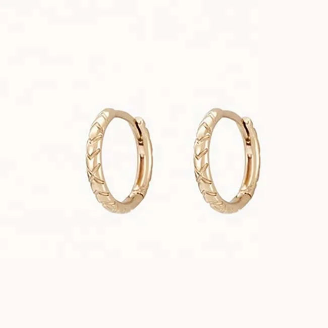 LOZRUNVE Silver Jewelry 925 Sterling Delicate Texture Snake Huggies Hoop Earring