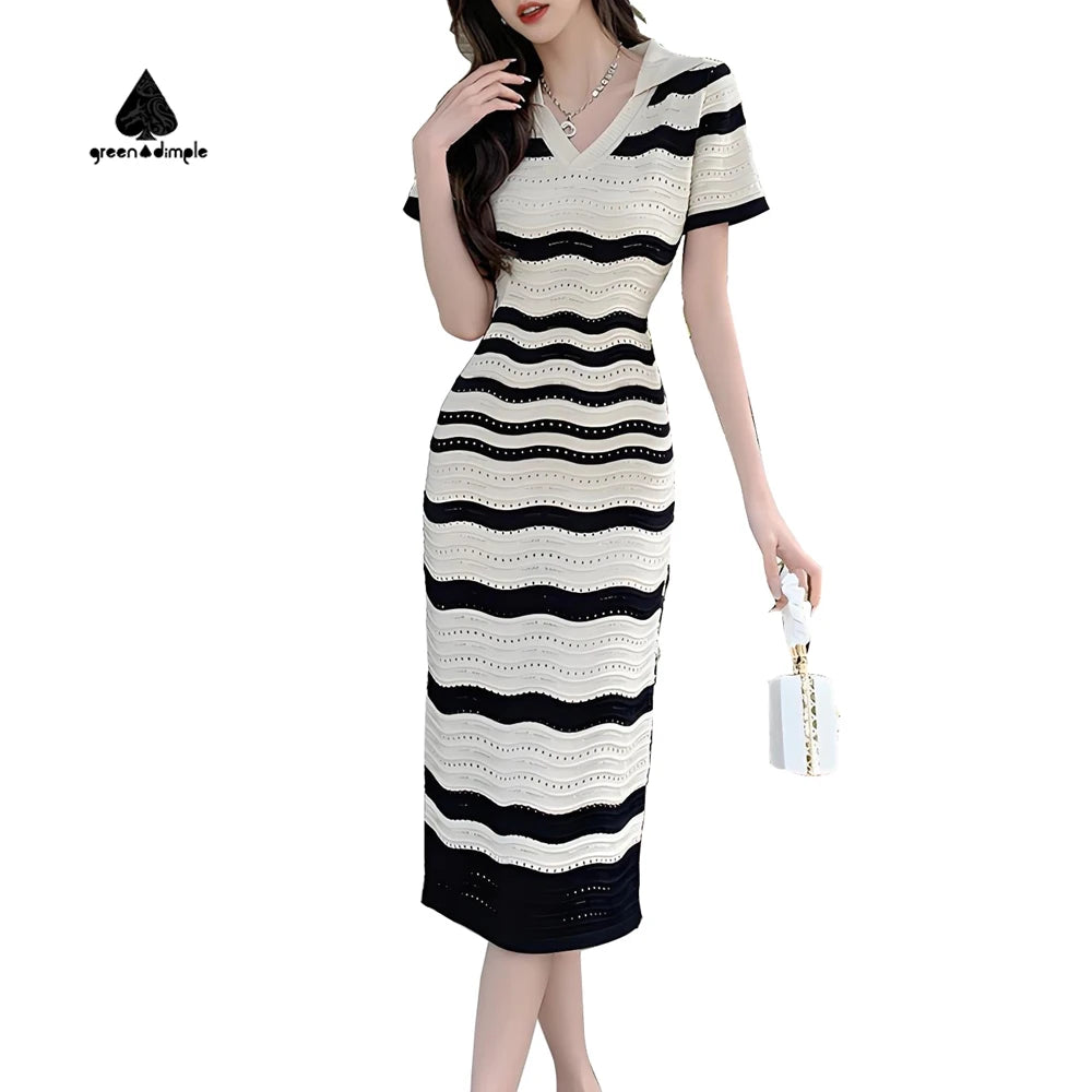 Women's Black and White Striped V Neck Short Sleeve Knit Midi Dress Wave Pattern Dress Elegant Office Casual Daily Dress