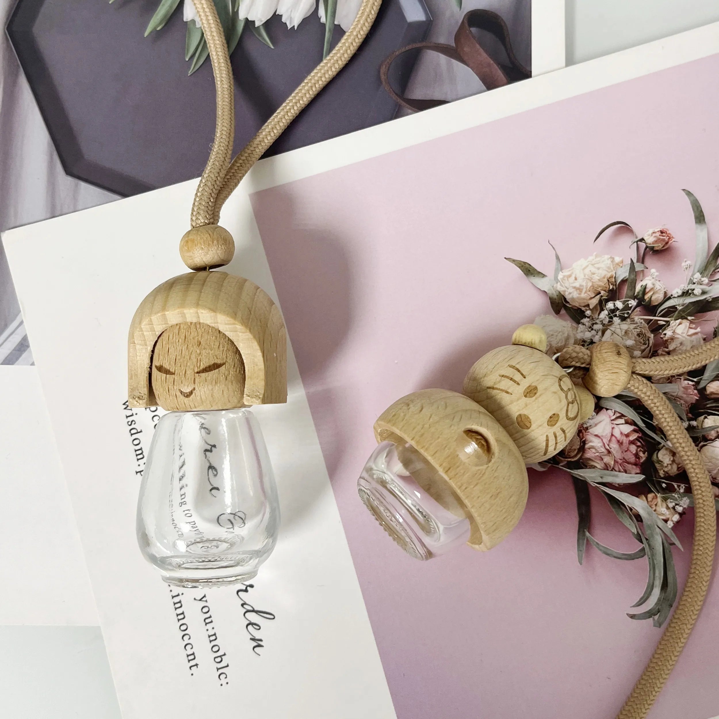 China Supplier New Design Perfume Cutey  Bottle Pendant Glass 10 Ml Car Perfume Bottles Wholesale