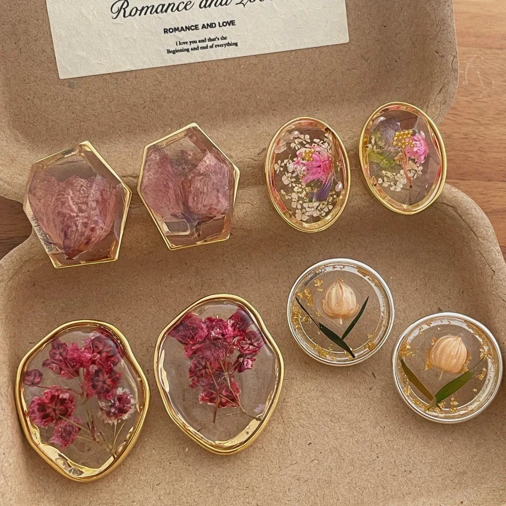 Vintage Resin Dried Flower Stud Earrings Handmade Pressed Floral Jewelry Unique Statement Earrings for Women