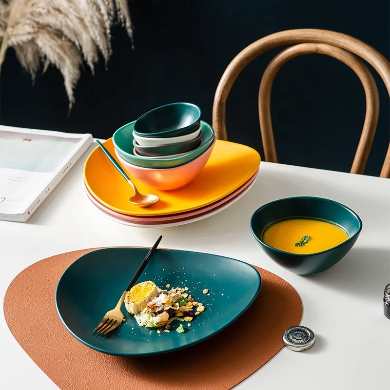 European Style Creative Ceramic Plate Western Steak Plate Fruit Dessert Salad Bowl Shaped Web Celebrity Cutlery
