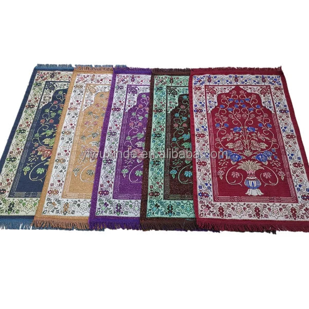 Chenille Muslim Liturgy Rug Prayer Rug for the Hajj
