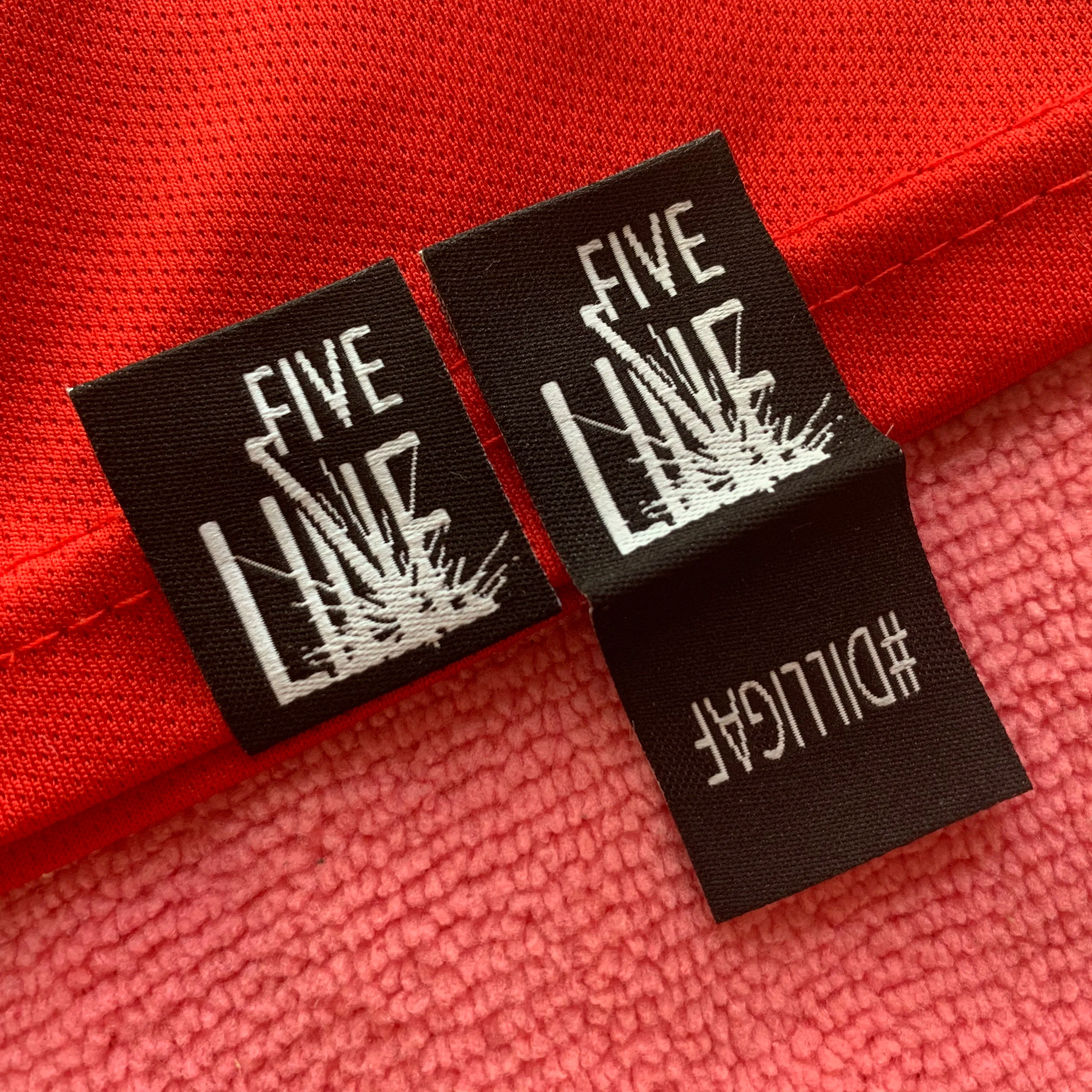 Loop Fold T-shirt Bottom Hem Labelhigh Definition Weaving logo Hem Beanie Label With Low MOQ
