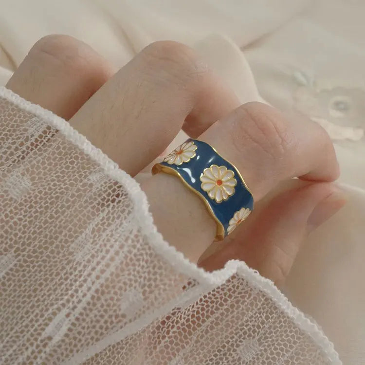 Colorful Enamel Adjustable Gold Rings Jewelry Women Creative Wave Shaped Edge Stackable Retro Enamel Small Daisy Chunky Rings