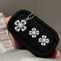 Japanese Light Luxury Trendy Style Emerald Four Leaf Clover Two-piece Rhodium Plated 5-7mm Natural Freshwater Pearl Necklace Set