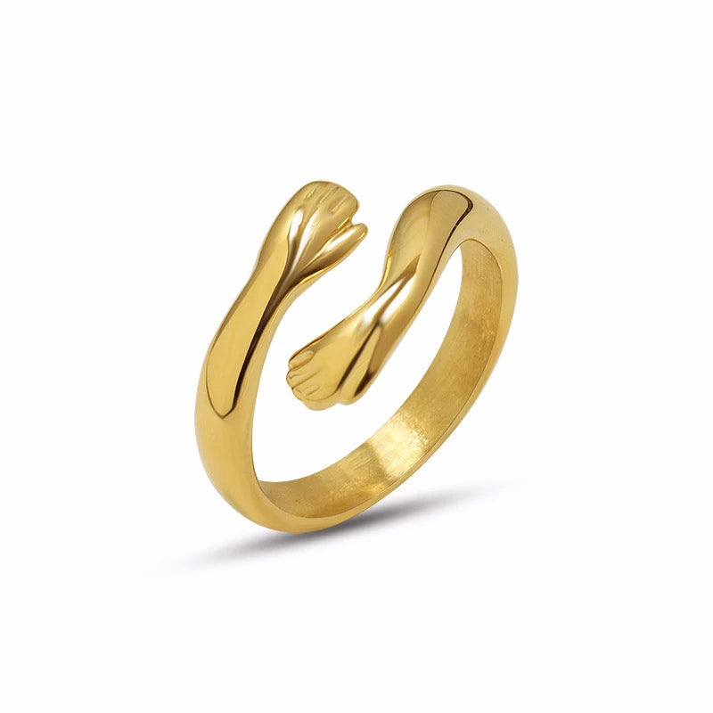 YF2635 Fashion Waterproof Tarnish Free Jewelry 18K Gold Plated Stainless Steel Couple Hand Hug Ring