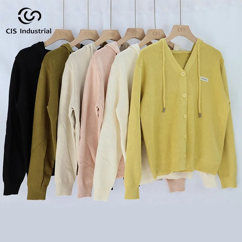 OEM ODM Custom Logo Women's Long Sleeve Knitted Hooded Cardigan Sweater Jacket Winter Button Cardigan for Girls