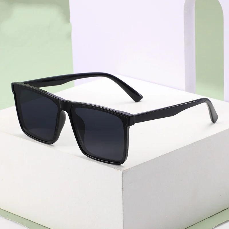 Wholesale New Classic Fashion Men Polarized Sunglasses Outdoor Driving Fishing UV400 Sunglasses Custom Logo