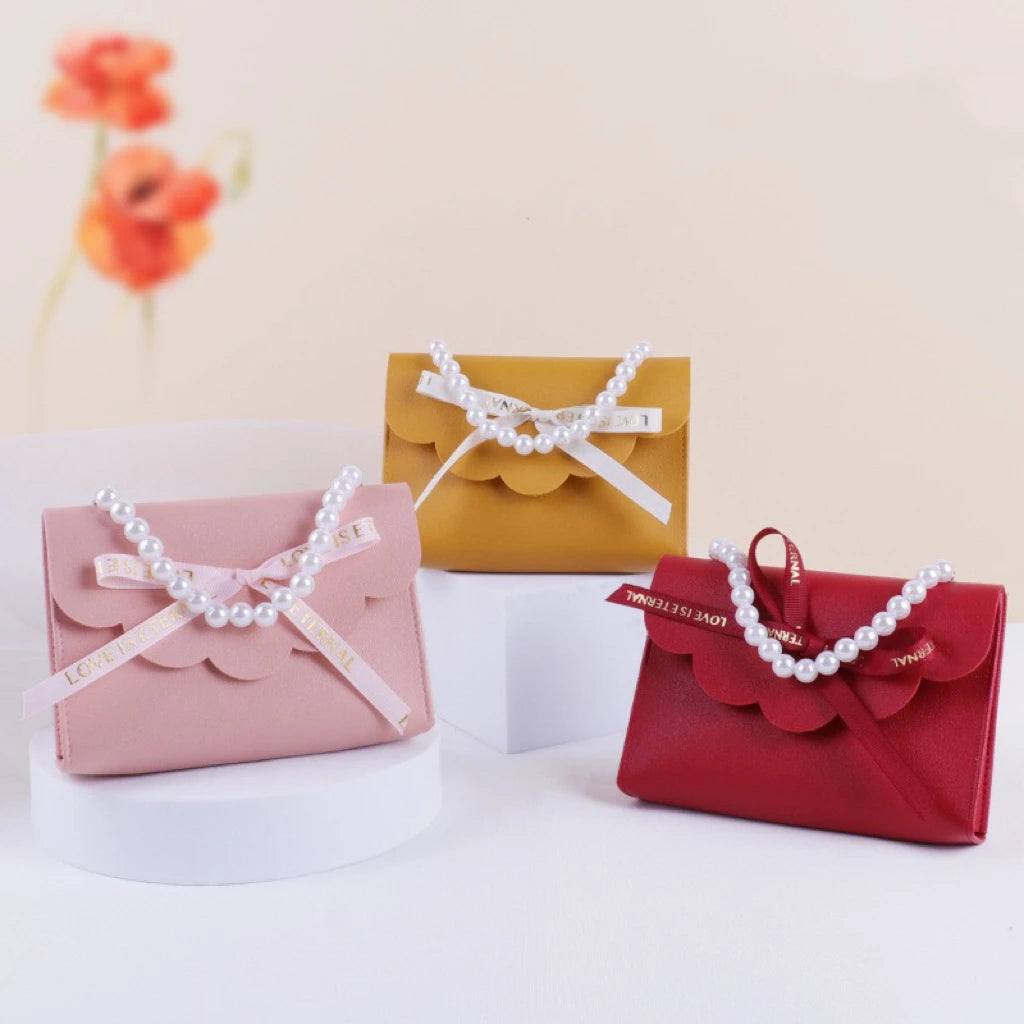 Personalized Leather Handbag Wedding Bridesmaids Gift Box Mini PU Leather Bag With Pearl Handle