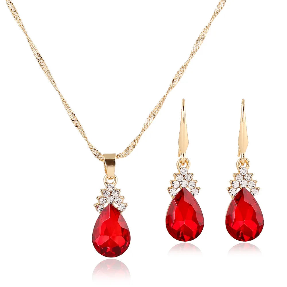 Two Piece Gold Plated Women Elegant Crystal Diamond Water Drop Pendant Necklace Earrings Jewelry Set