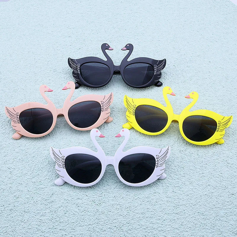Wholesale Cheap Kingvision CE Certified Fashion Swan Kids Sunglasses UV400 Optical PC Frame Cute Children's with UV Protection