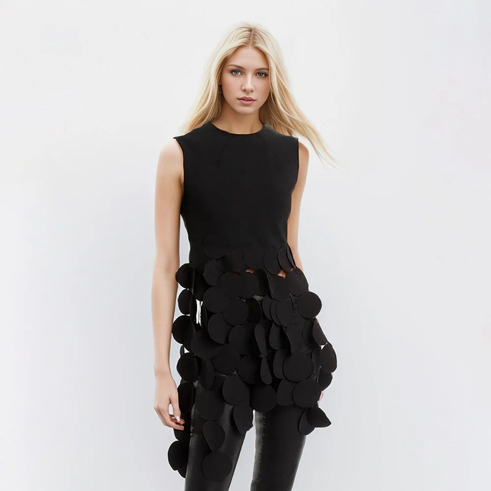 TWOTWINSTYLE Hot Selling Splicing Design Round Neck Sleeveless Vest Stitching Tassel Solid Color Sling Top