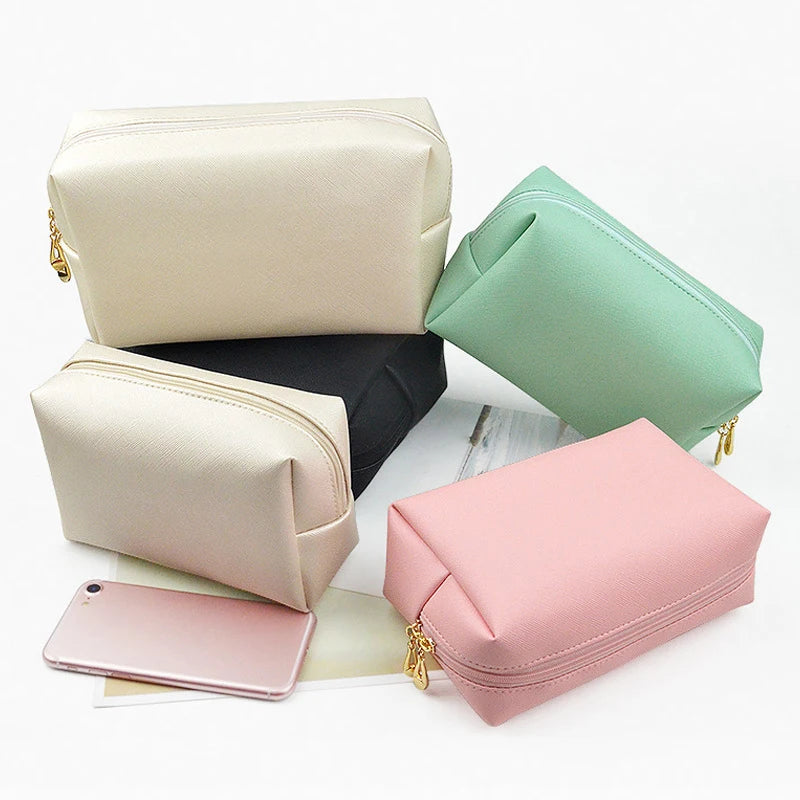 EACHY Travel Makeup BagLarge Capacity Cosmetic Bags for WomenWaterproof Portable Pouch Open Flat with Divider and Handle