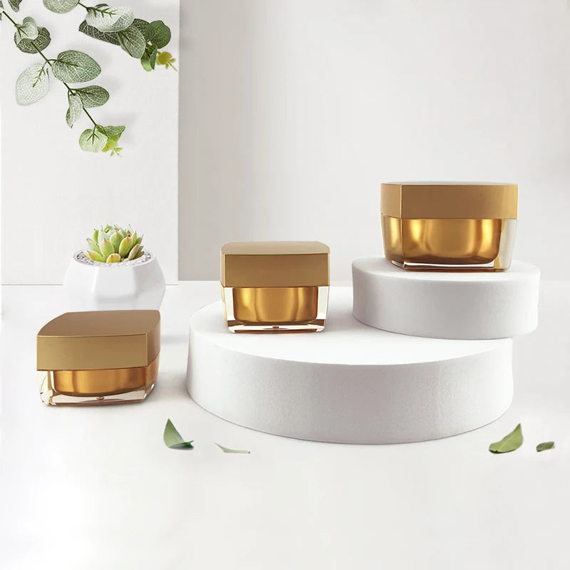 Plastic Jar for Eye Cream Acrylic Face Cream Jar Gold Cosmetic Packaging Set