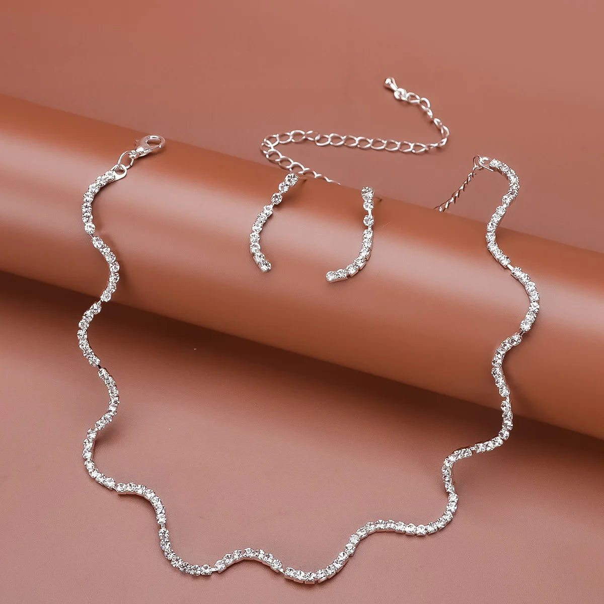 New Fashion Simple Style Women Necklace Earrings Set Bling Wave Crystal Wedding Bridal Necklaces Earring Jewellery Accessories