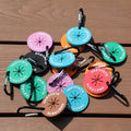New Design Waste Bag Clip Dog Leash Poop Bag Dispenser Holder Custom Accessory Clip Carrier Hands-free Clip