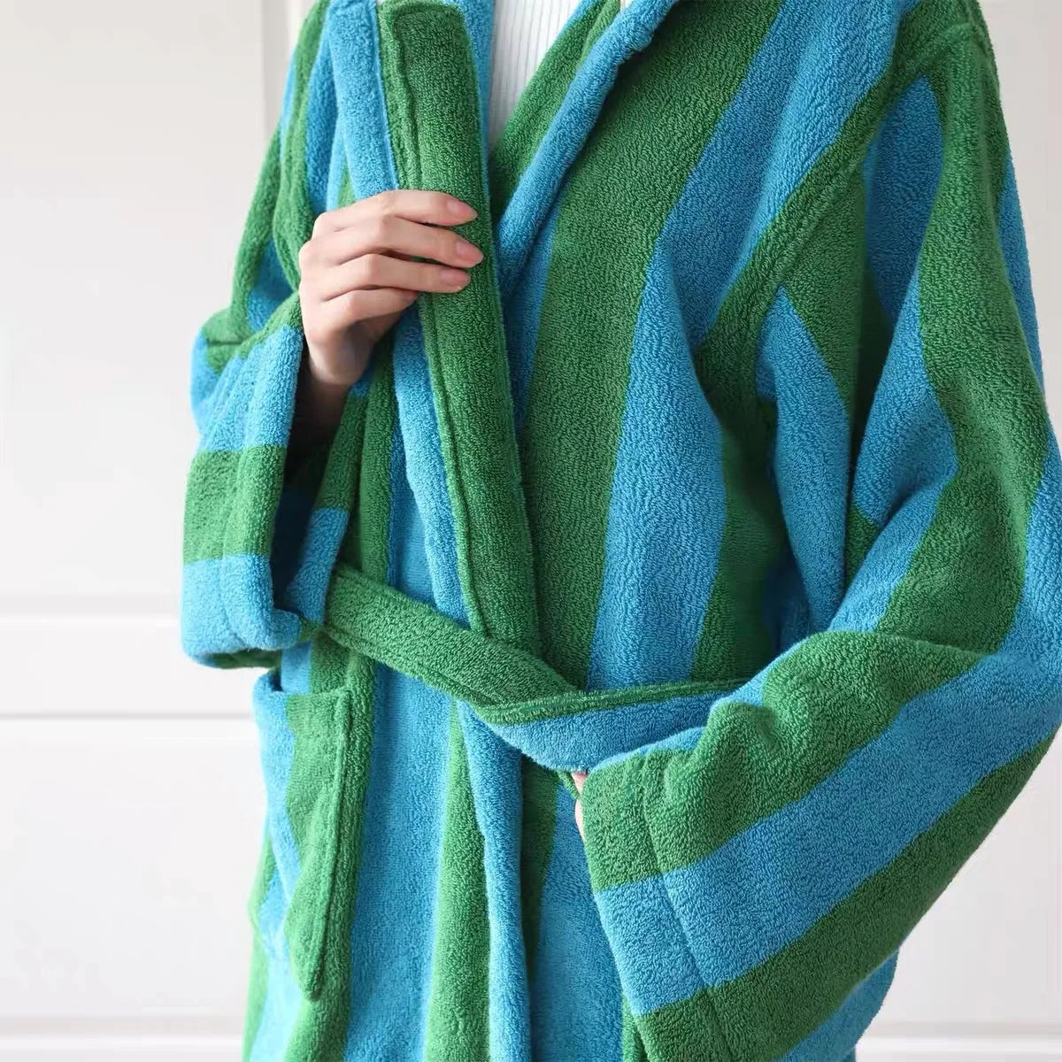 Velour Terry Cotton Adult Checker Dressing Gown Jacquard Yarn Dyed Stripe Cotton Bathrobe