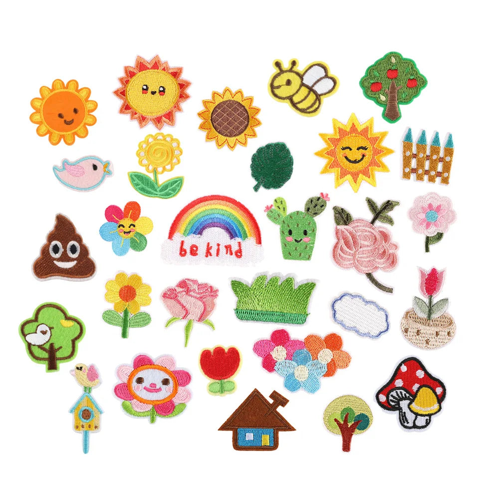 Hot Sale Cute Flower Mushroom Fence House Lawn Tree rainbow Sun Design Decorative Iron Embroidered Cartoon Patches