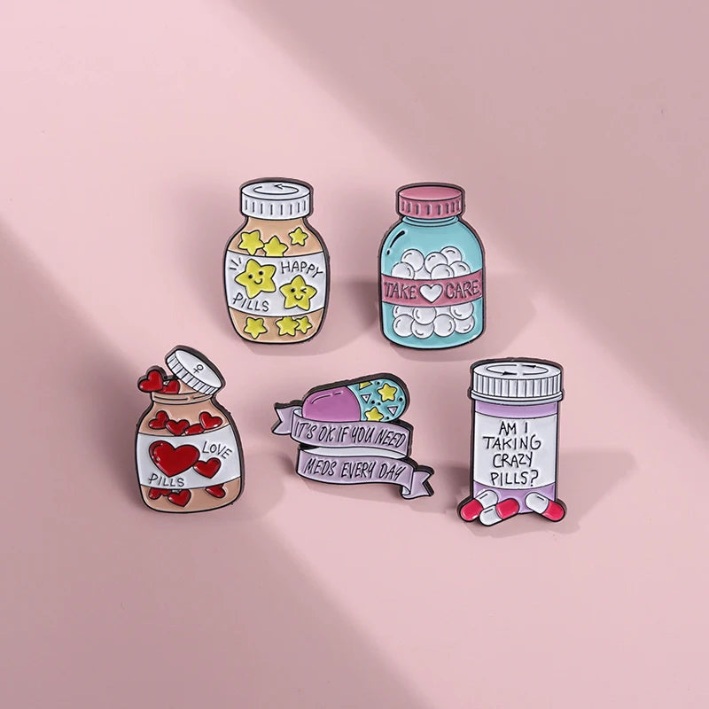 Cartoon Medicine Bottle Brooches Cute Custom Coat Hat Lapel Clothes Doctor Nurse Jewelry Gift Hospital Badge Metal Wholesale