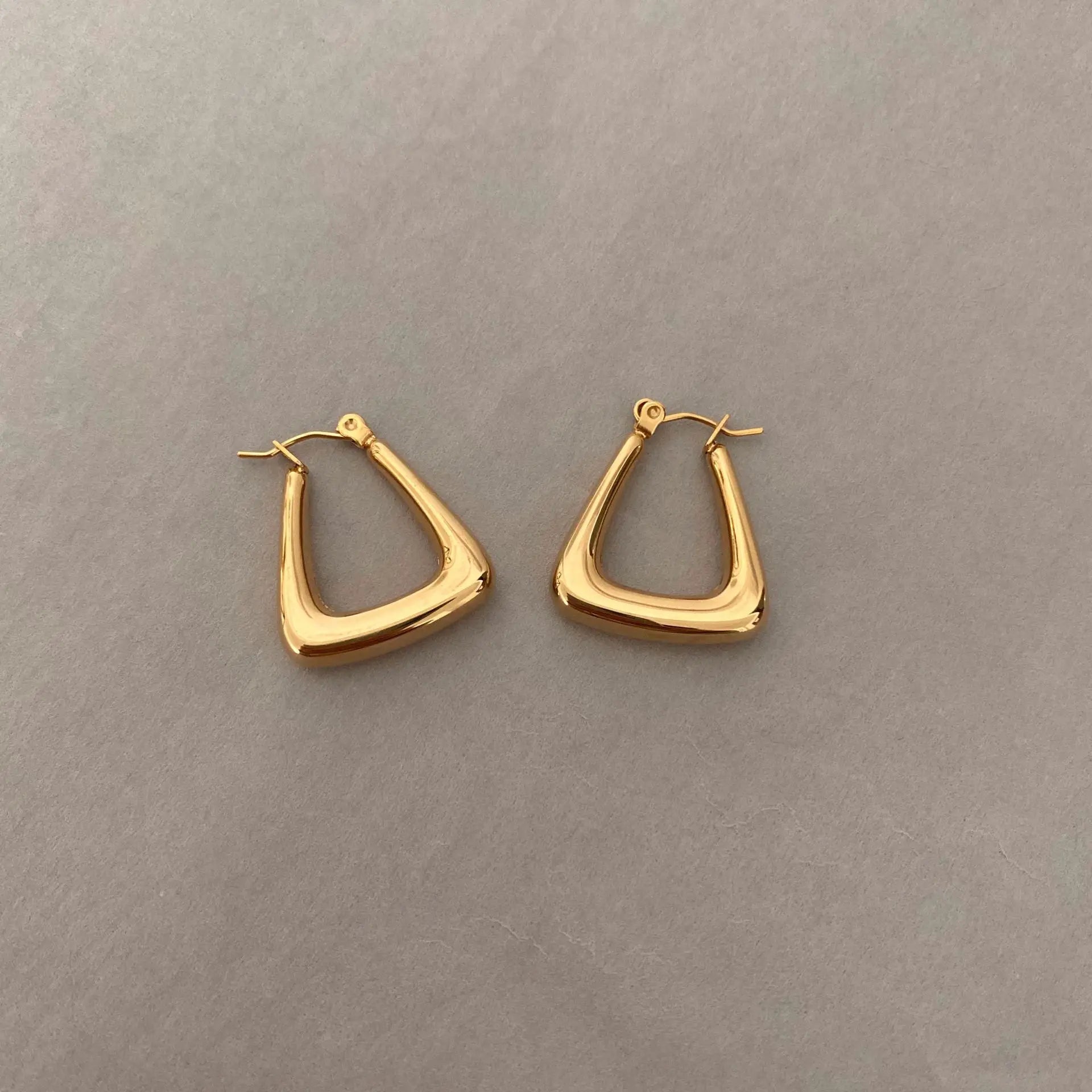 New Trendy Earring 18K Gold Plated  Hollow Rectangle Hoop Earrings for Women Stainless Steel Earrings Wholesale