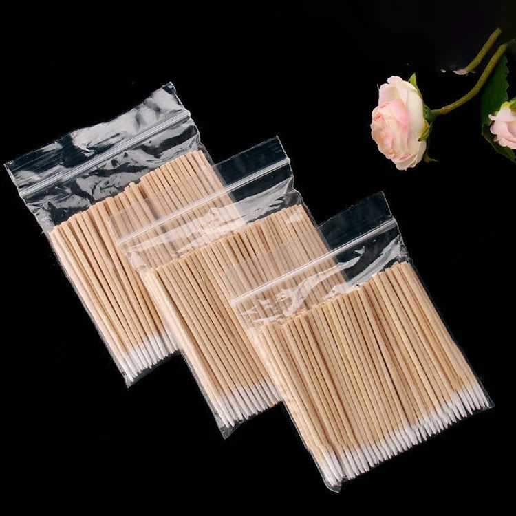 100pcs Disposable Cotton Buds Single Tip Cotton Swabs Eyelash Swab Brush Lint Free Swabs Eyelash Extension Glue Removing Tools