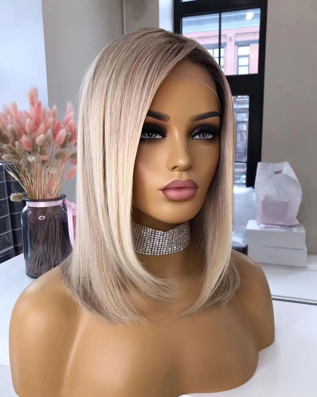 Wholesale Vendor Unprocessed Raw Transparent 13x4 Lace Front Human Hair Wigs Highlights Blond Color Body Straight Bob Wigs