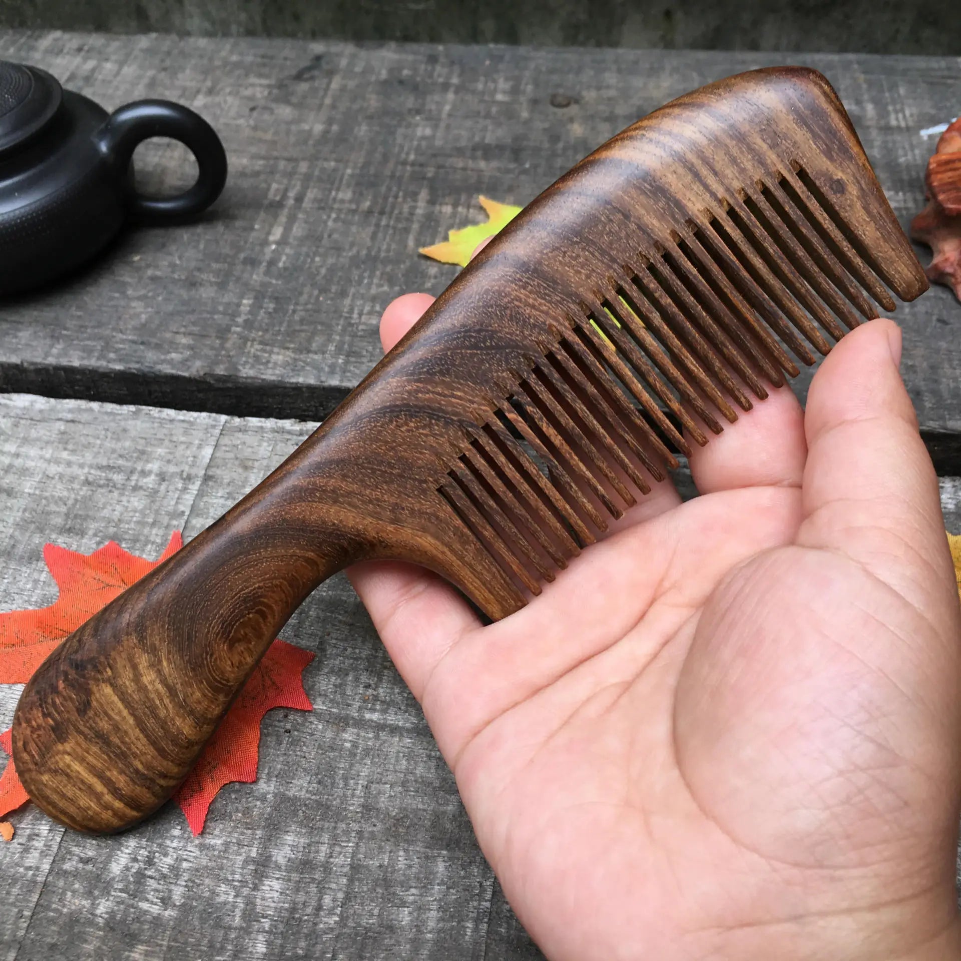 Hot Selling Natural Black Sandalwood Comb Brush Women Ebony Massage Comb With Private Label