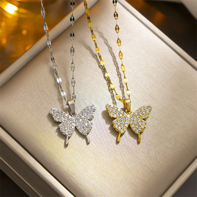 Wholesale Stainless Steel Fashion Women Hip Hop Gold Designer Necklace Luxury Diamond Butterfly Necklace