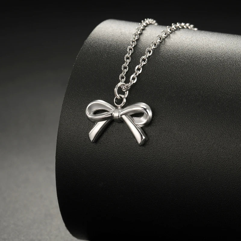 Waterproof Fashion Ribbon Bow Necklace Gift for Women Girls Fashion Dainty Stainless Steel Bow Tie Pendant Necklace Wholesale