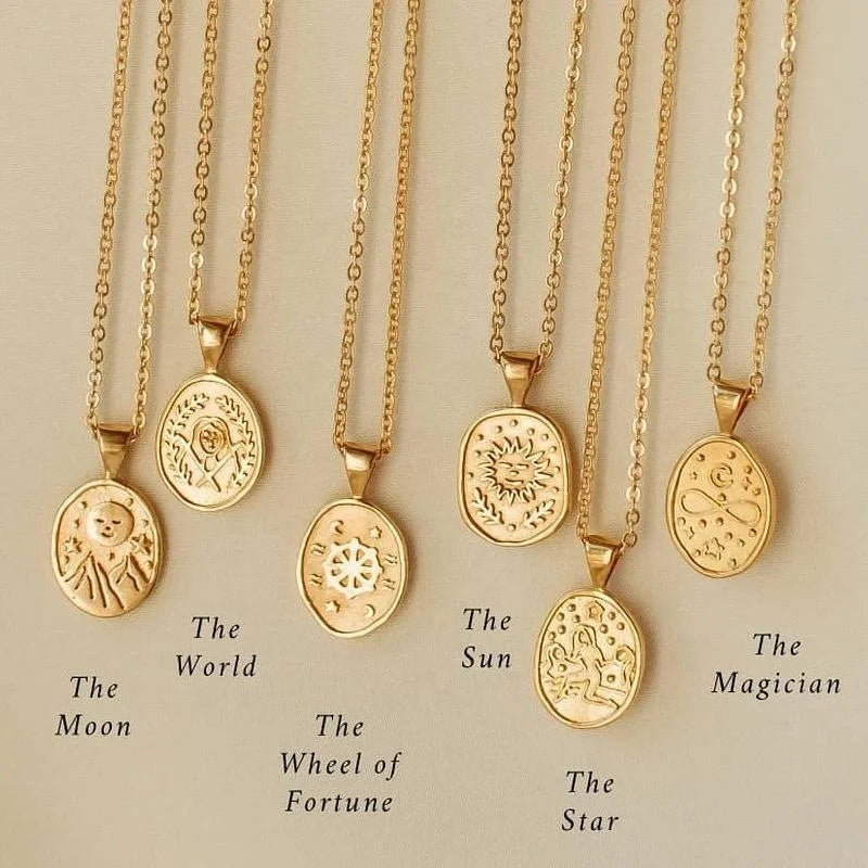 Vintage 18K Gold Plated Tarot Card Pendant Stainless Steel Round Charm Necklace the Flower Sun Star Moon Lovers Sign Necklaces