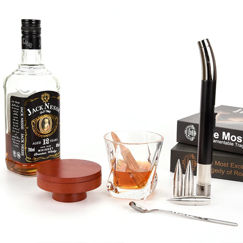 New Old Fashioned Cocktail Smoker Kit With Torch Smoker Infuser and Wood Chips