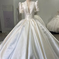 Satin White Wedding Dresses Sequined Beading V Neck Lace Vintage Beach Party Woman Engagement Bridal Gowns Xs014