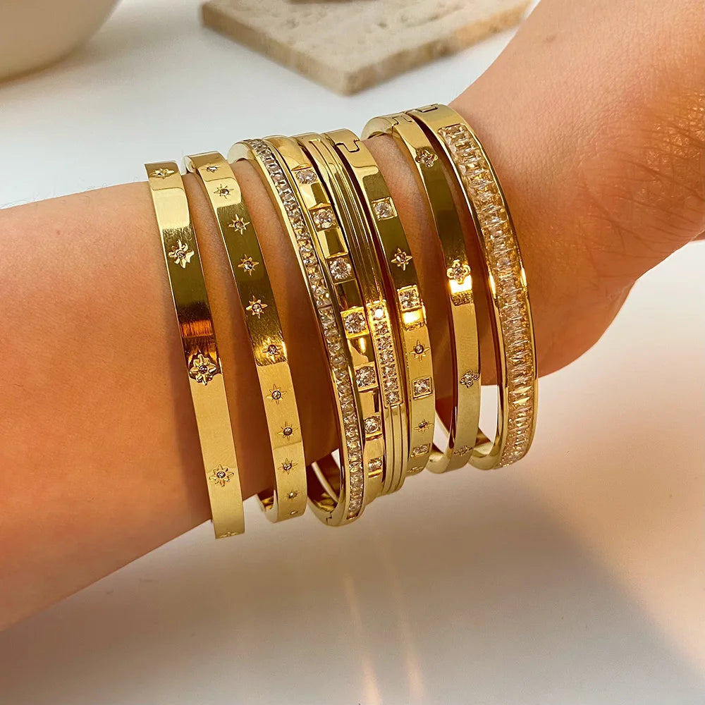 New Wholesale Latest Design 18K Gold & Stainless Steel Cuff Bracelets for Women Zircon Inlaid Tarnish-Free Jewelry