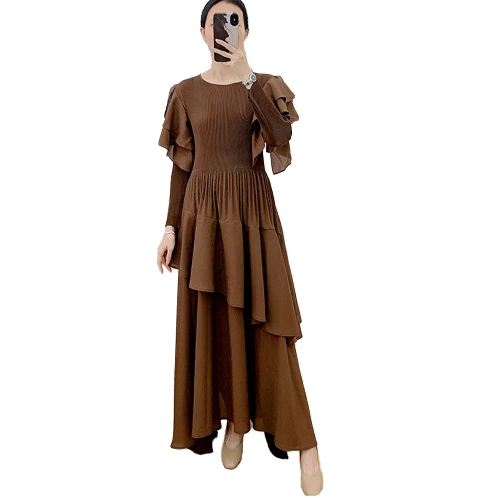Customize Design Spring Fashionable Large Size Pleated Dress Elegant Unique Design With Lotus Sleeves for Women Casual Dresses