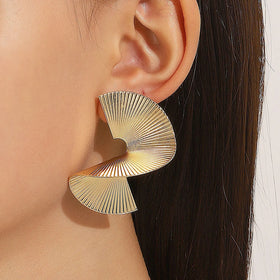 DAIHE Wholesale European and American Fashion Jewelry Exaggerated Irregular Fan-Shaped Sequin Earrings
