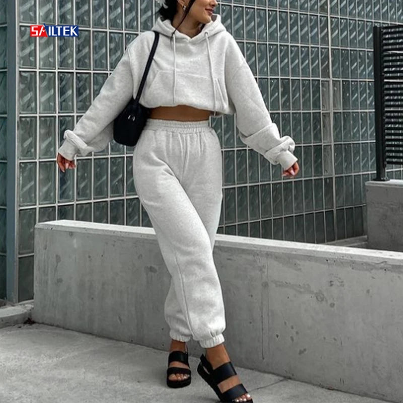 Wholesale Women Clothing 2 Piece Cropped Hoodie and Jogger Pants Set Custom Ladies Tracksuit Two Piece Crop Top Sweatsuit