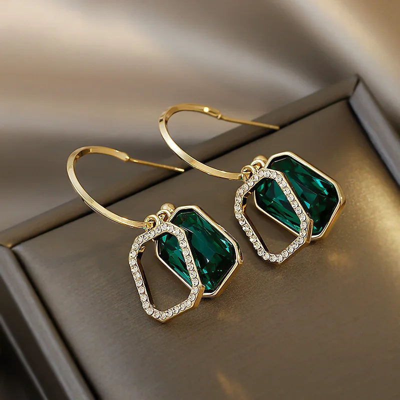 Wholesale Emerald Crystal Diamond Rectangle Earring Women New Trend Fashion Personality Earring Sense of Luxury Earrings Jewelry
