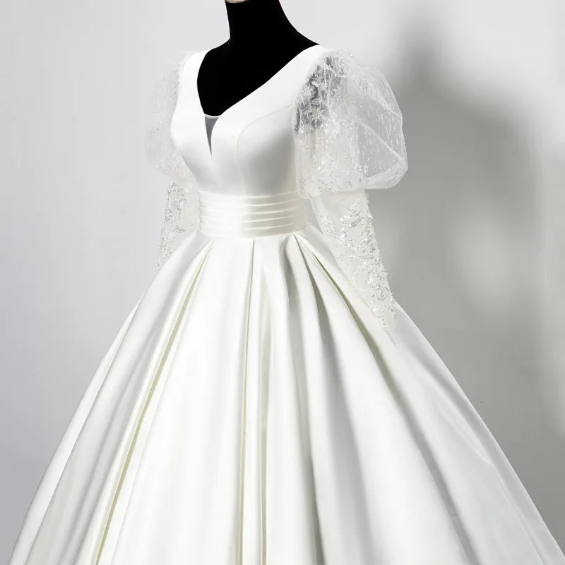 AL1133 Customized 2025 NEW Princess White Lace Satin Ball Gown Wedding Dress Deep V Bridal Wedding Dress Long Train Crystal